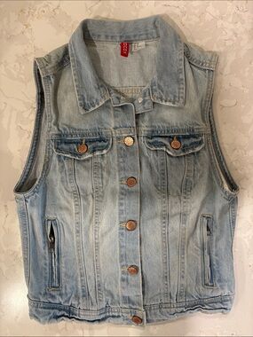 Divided by H&M Light Wash Denim Vest with Button Front